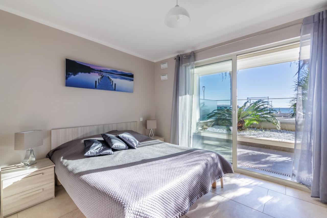 Le Midi 8 By Estates Cannes Exterior photo