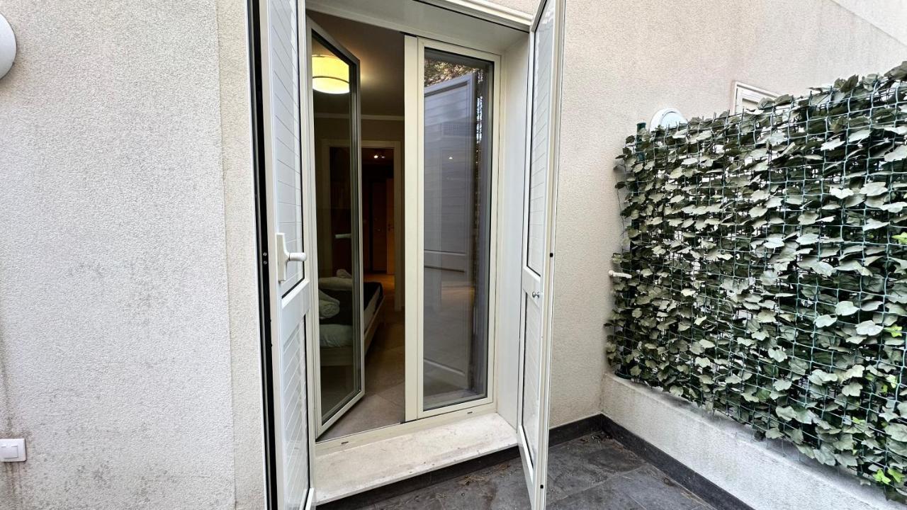Le Midi 8 By Estates Cannes Exterior photo
