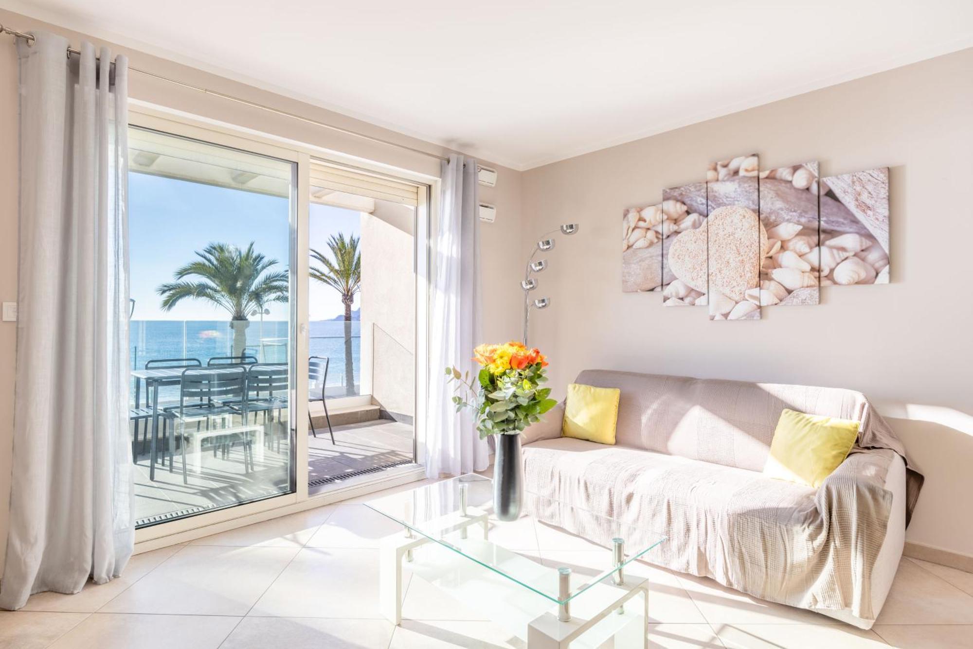Le Midi 8 By Estates Cannes Exterior photo