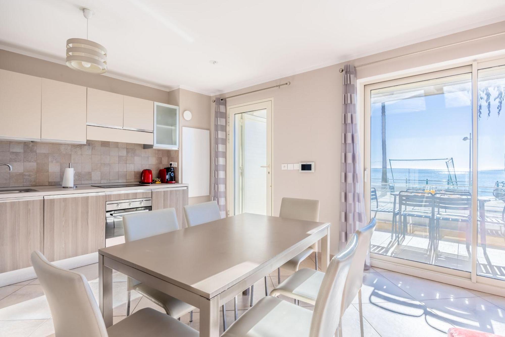 Le Midi 8 By Estates Cannes Exterior photo