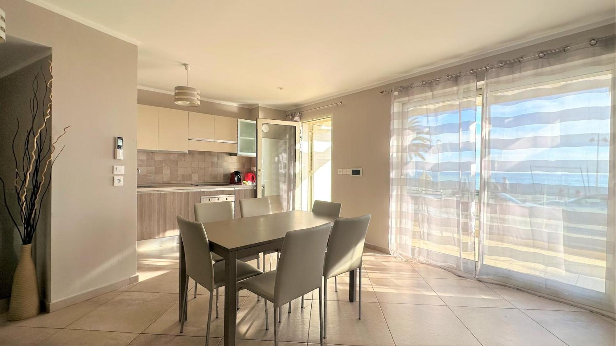 Le Midi 8 By Estates Cannes Exterior photo